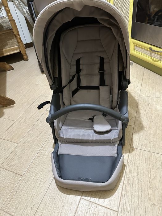 Коляска 2 в 1  Bebetto flavio, люлька та прогулянка