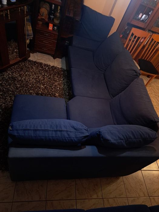 Sofá de canto azul