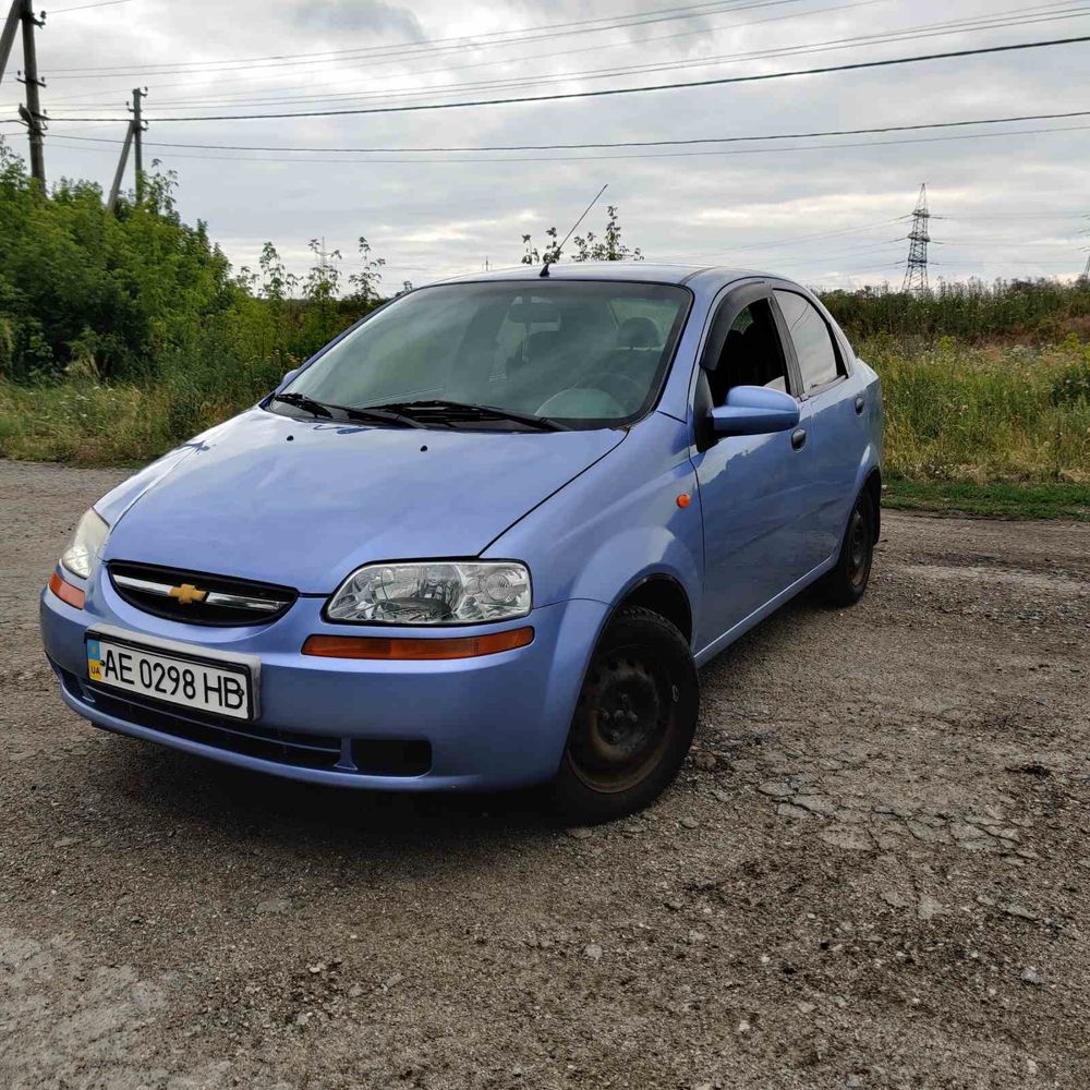 Продам Chevrolet Aveo в гарному робочому стані
