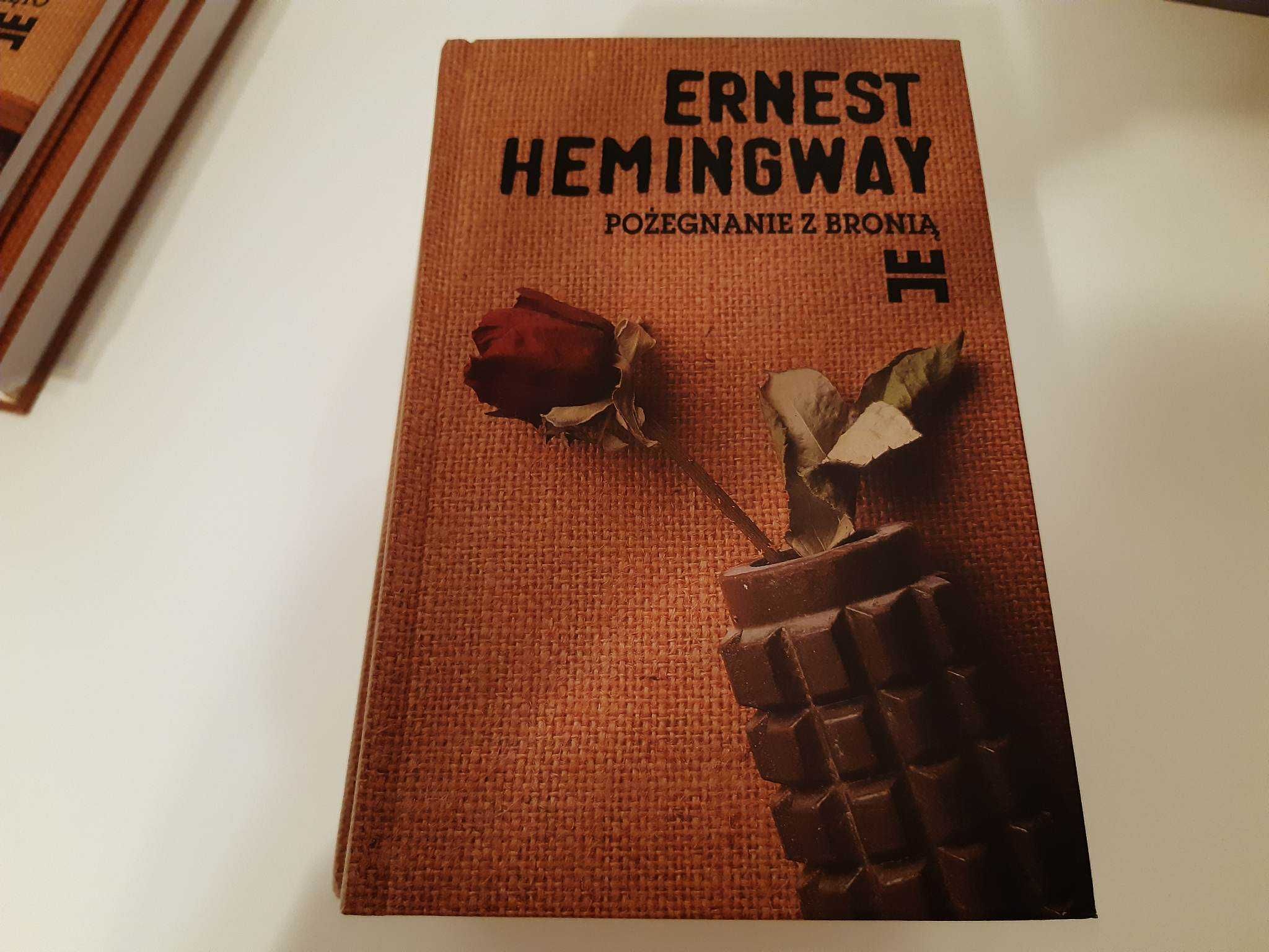 Ernest Hemingway, Pożegnanie z bronią, Wydawnictwo Muza, 1999r.