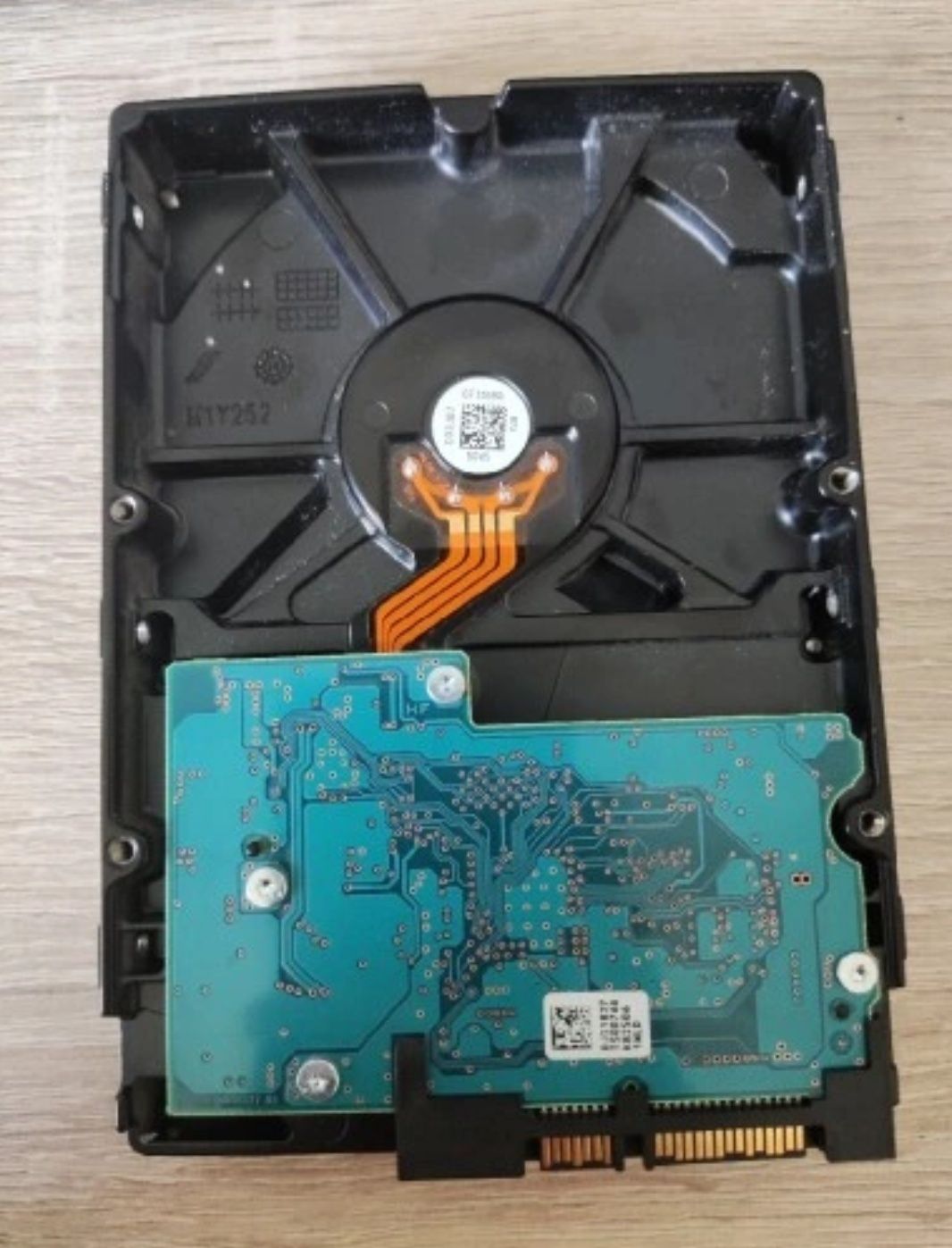 Dysk twardy 500GB HDD Toshiba
DTO1ACAO50 STAN BARDZO DOBRY