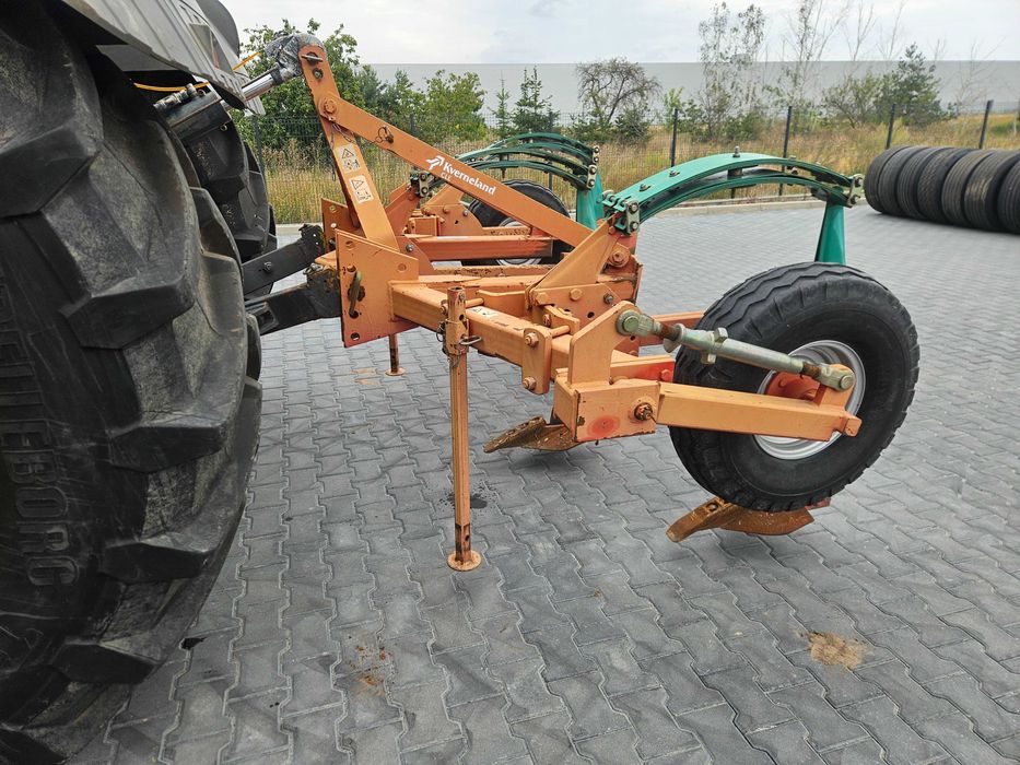 Głębosz Kverneland CLE 3m  3 łapy  / 4 m Staltech  5 łap kverneland