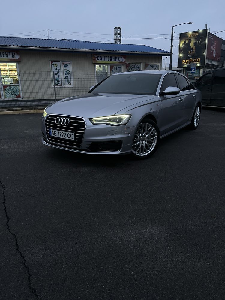 AUDI A6 C7 2016