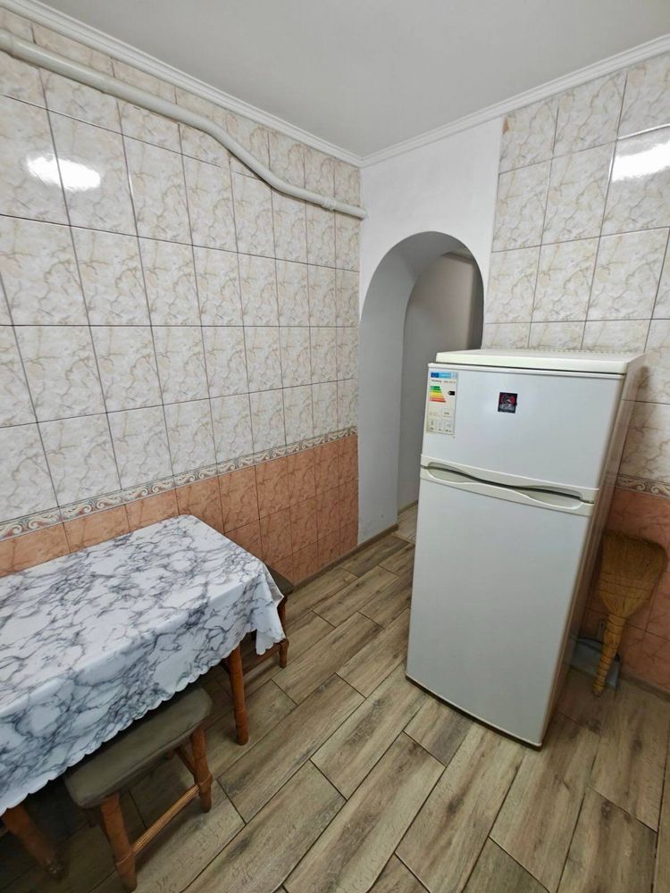 Здам 2х кімнатну, ПРОСПЕКТ НЕЗАЛЕЖНОСТІ, РОЗДІЛЬНІ кімнати, вільна!
