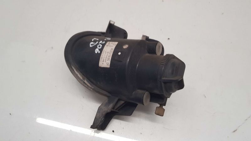 Farol nevoeiro frente direito PEUGEOT 206 (2A/C)