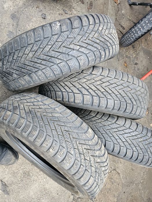 Opony Zimowe R14 175/65-Pirelli-20rok
