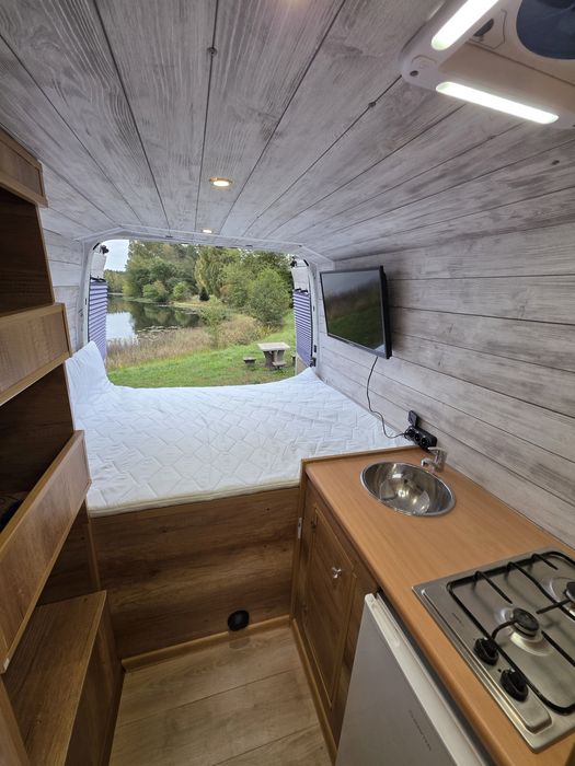 Kamper całoroczny Master prysznic ogrzewanie solary Lodówka campervan