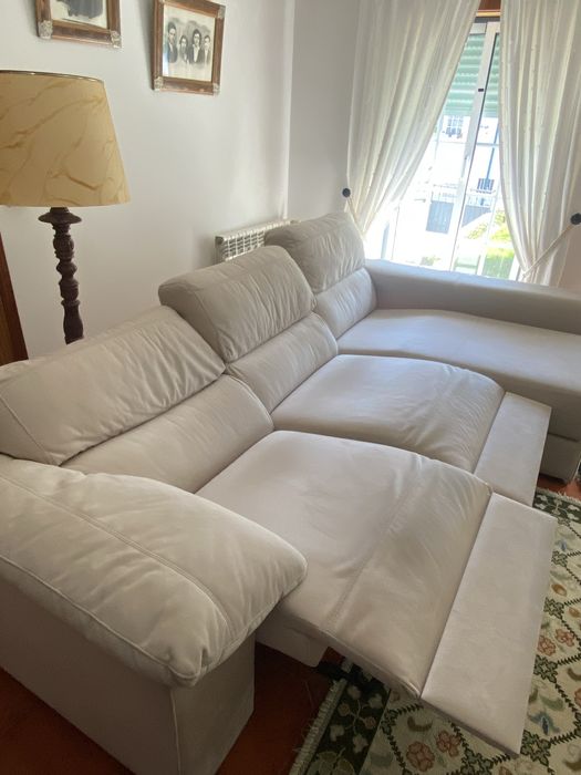 Sofá com Chaise Longue