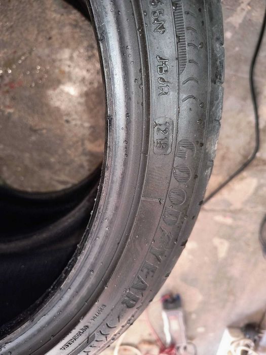 Opony 2szt. GoodYear Efficientgrip Performance 2018/2019 6mm 225/40/18