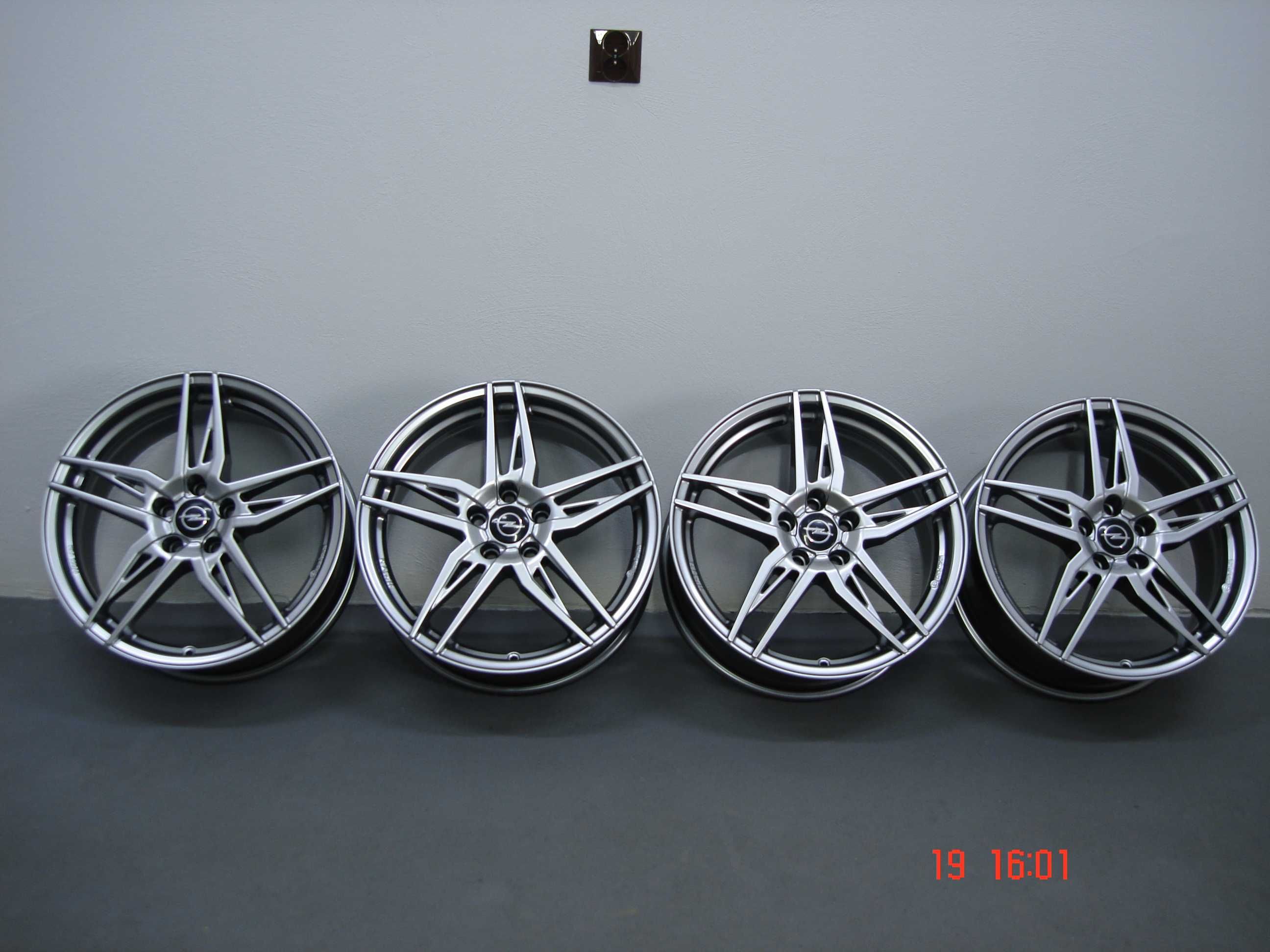 Alufelgi 17 5x105 Opel Astra K V J Sports Tourer Hatchback Chevrolet