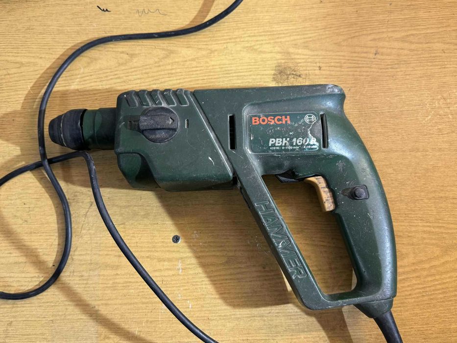 Bosch PBH 160 R – młotowiertarka SDS-Plus 420W