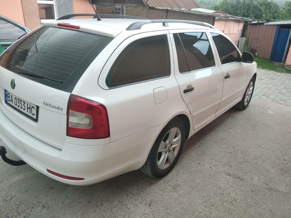 Продам шкоду А5 2011 рік