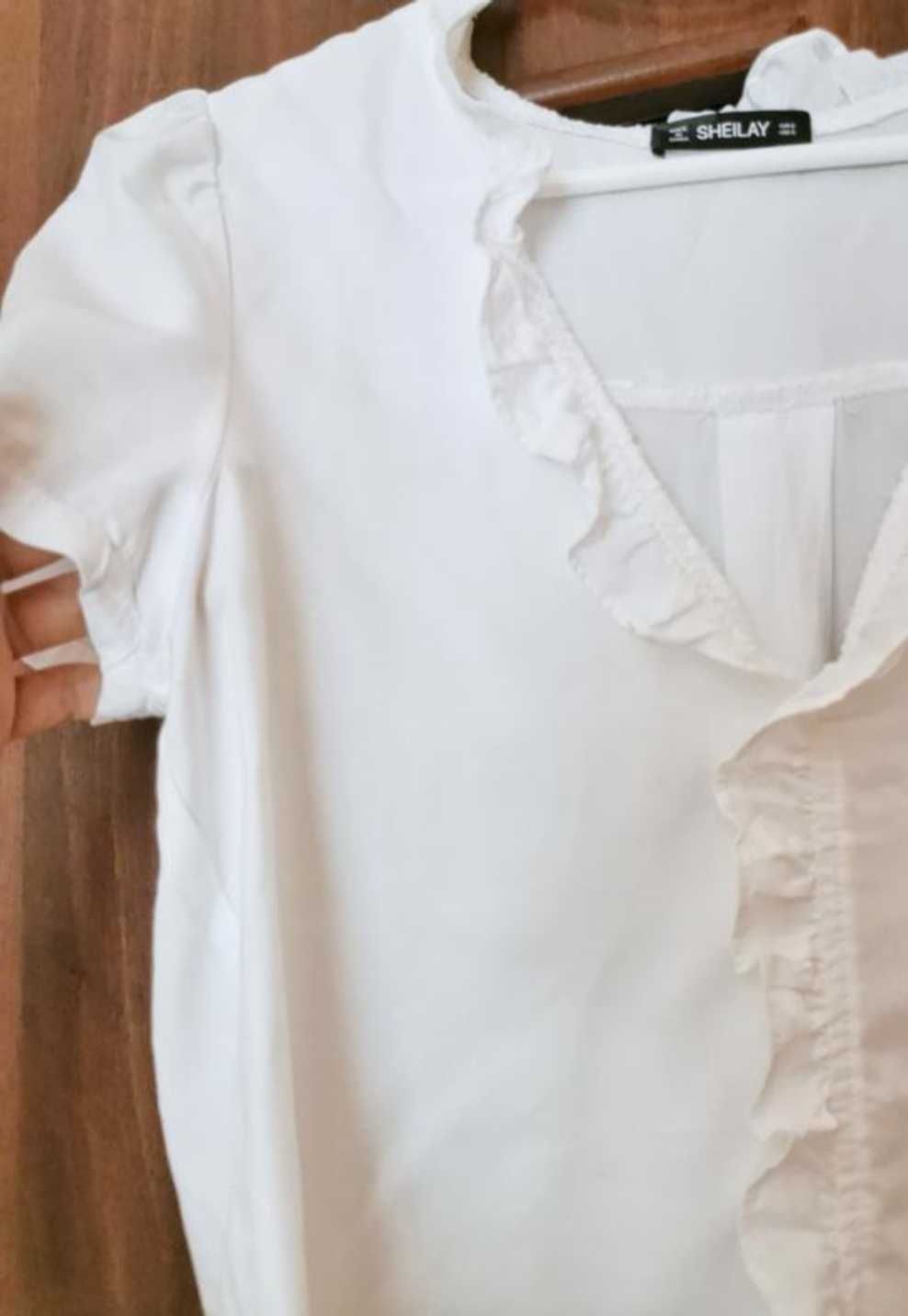 Белая блуза Нарядная с рюшами