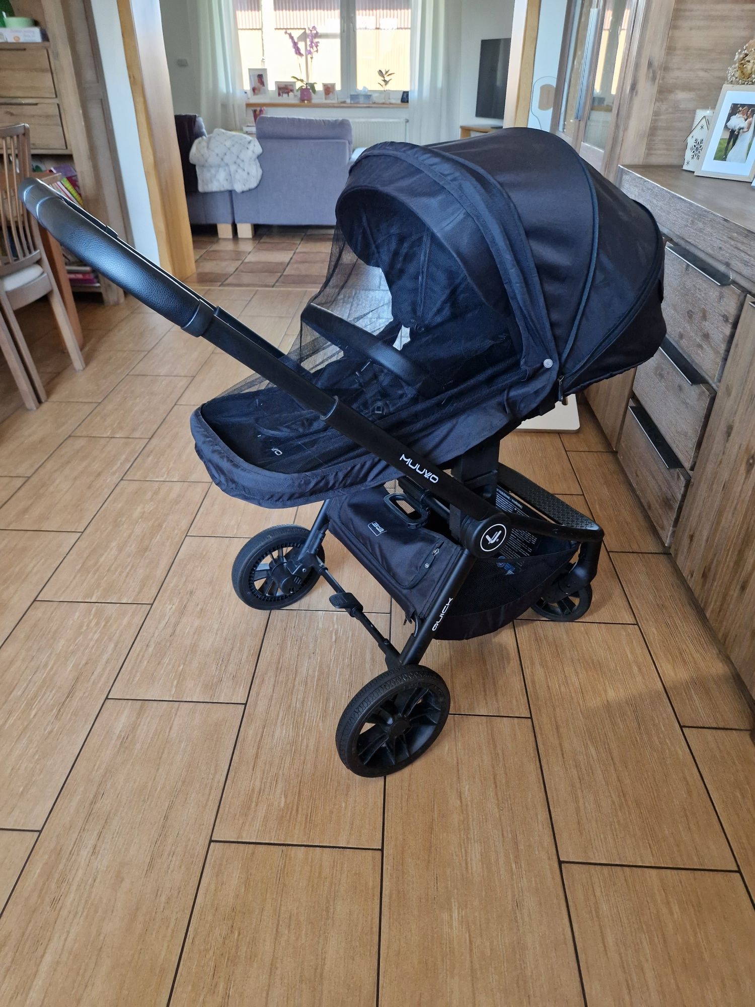Wózek 2w1 Muuvo Quick 2023