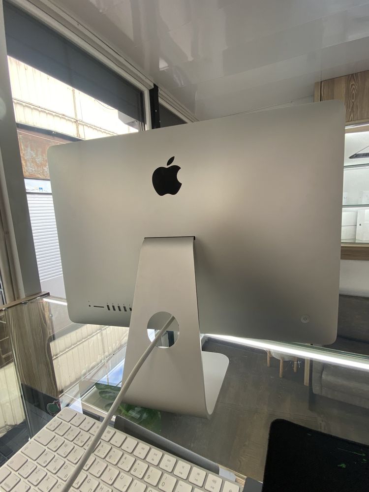 Apple iMac 21.5’ 2015 8/512Gb SSD Silver АйМак/Гарантія від Магазину