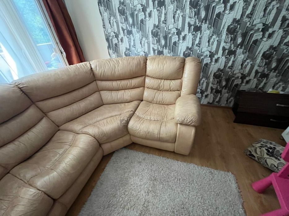 Диван кутовий шкіряний