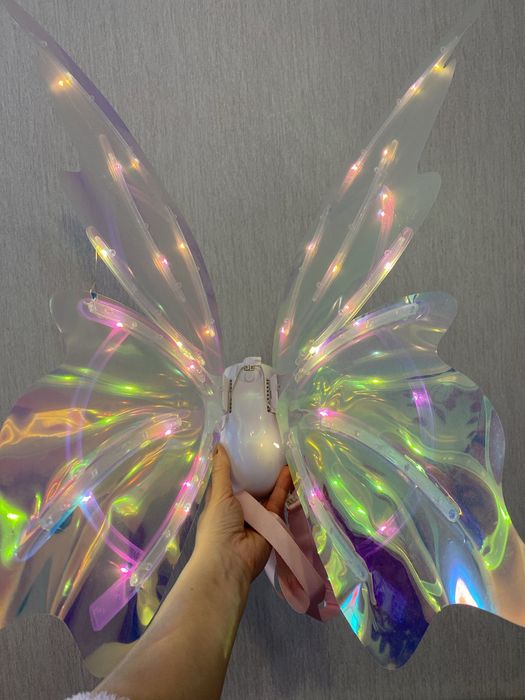 Музичні крила з підсвіткою