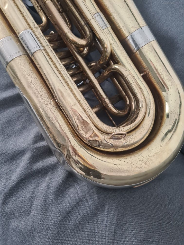 Tuba si bemol  Bb vendo ou troco