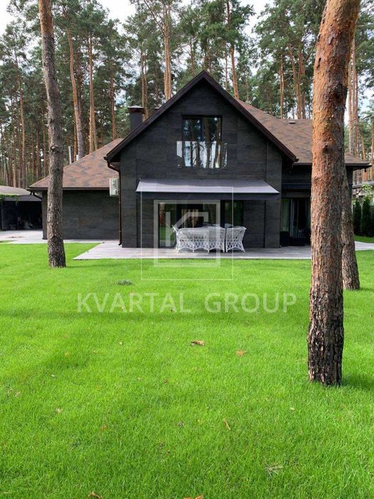 Будинок площею 200м2 на 10 сотках. Р-н "Бистро Пекаря" (Тоскани)