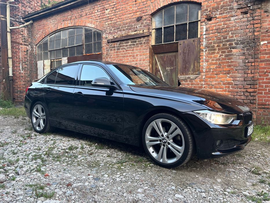 BMW Seria 3 BMW F30 328i xdrive 245KM