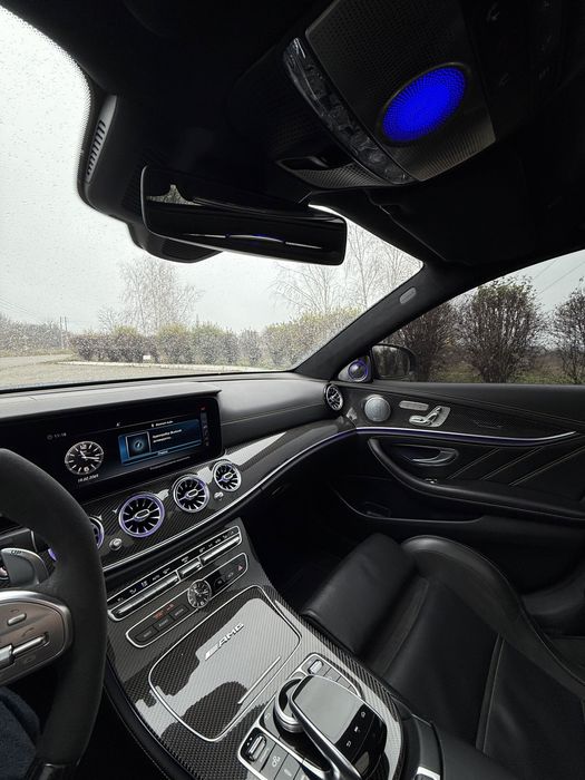 Продам Mercedes-Benz E 63 AMG