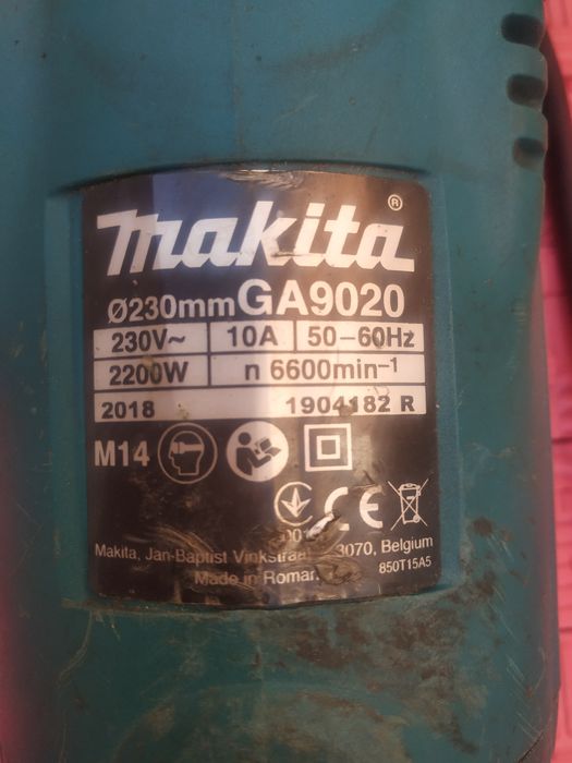 Болгарка Makita GA9020+круг и щётка 100мм по металлу в подарок