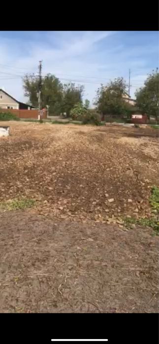 Продається ділянка під будову будинку або комерції