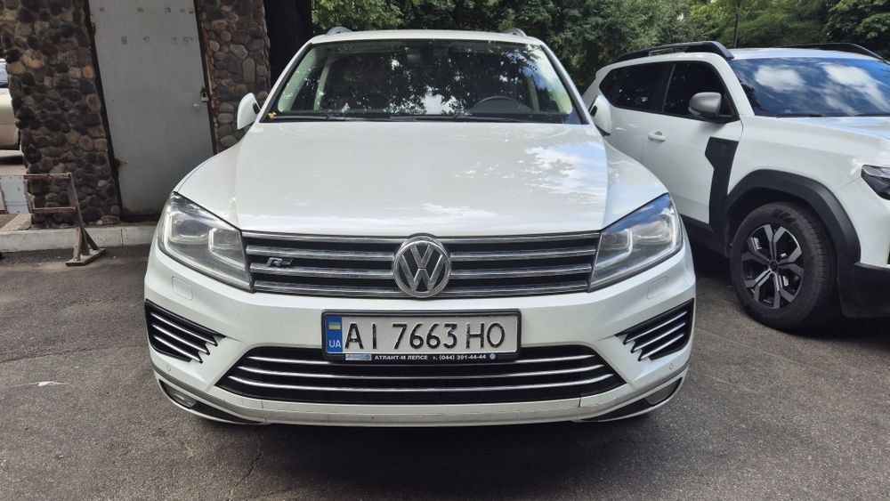 VW Touareg 3.0 tdi Rline