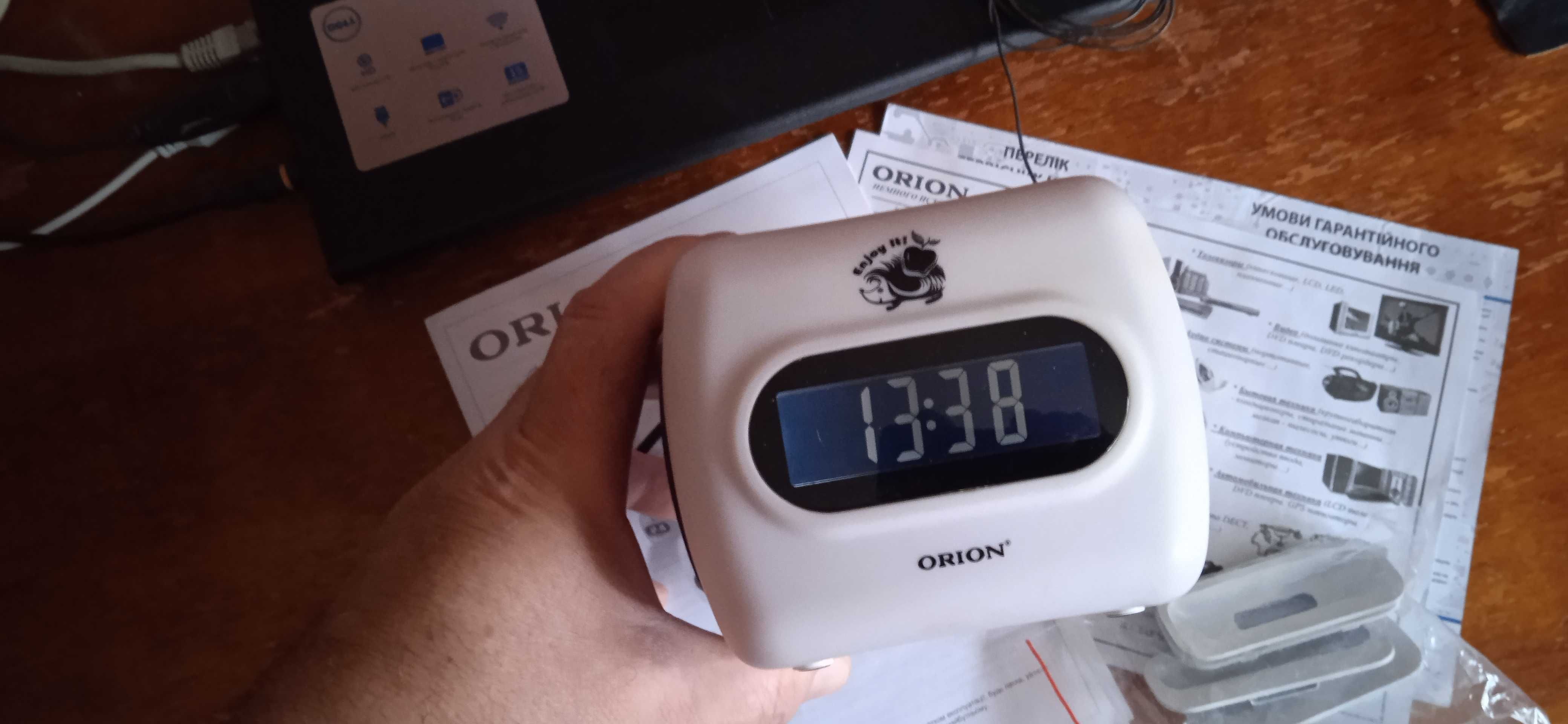 Радио часы Док-станция под iPOD/iPHONE ORION ID100 +