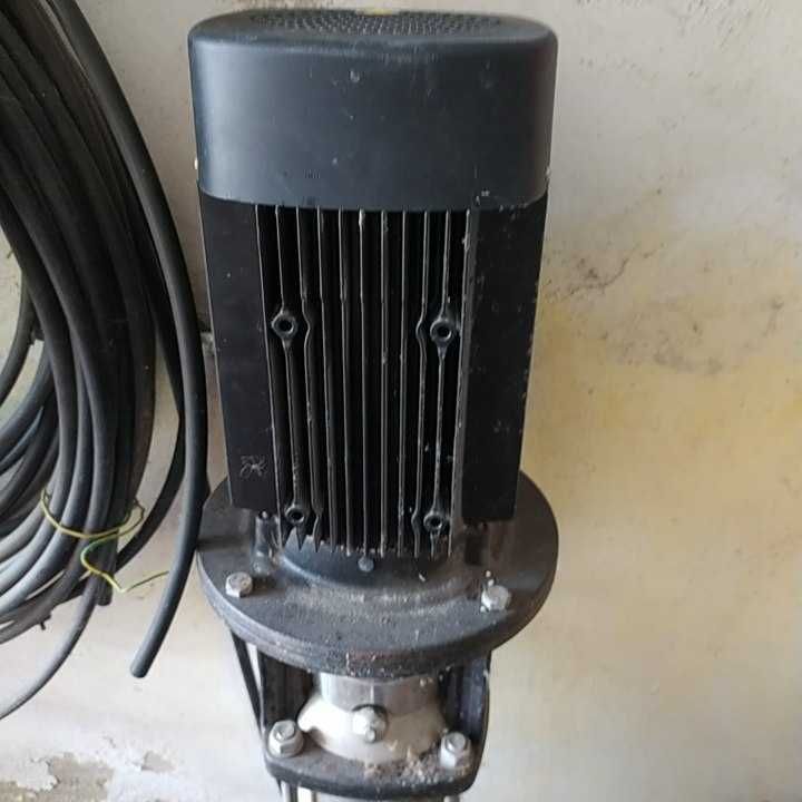 Bomba de água Grundfos CR10
