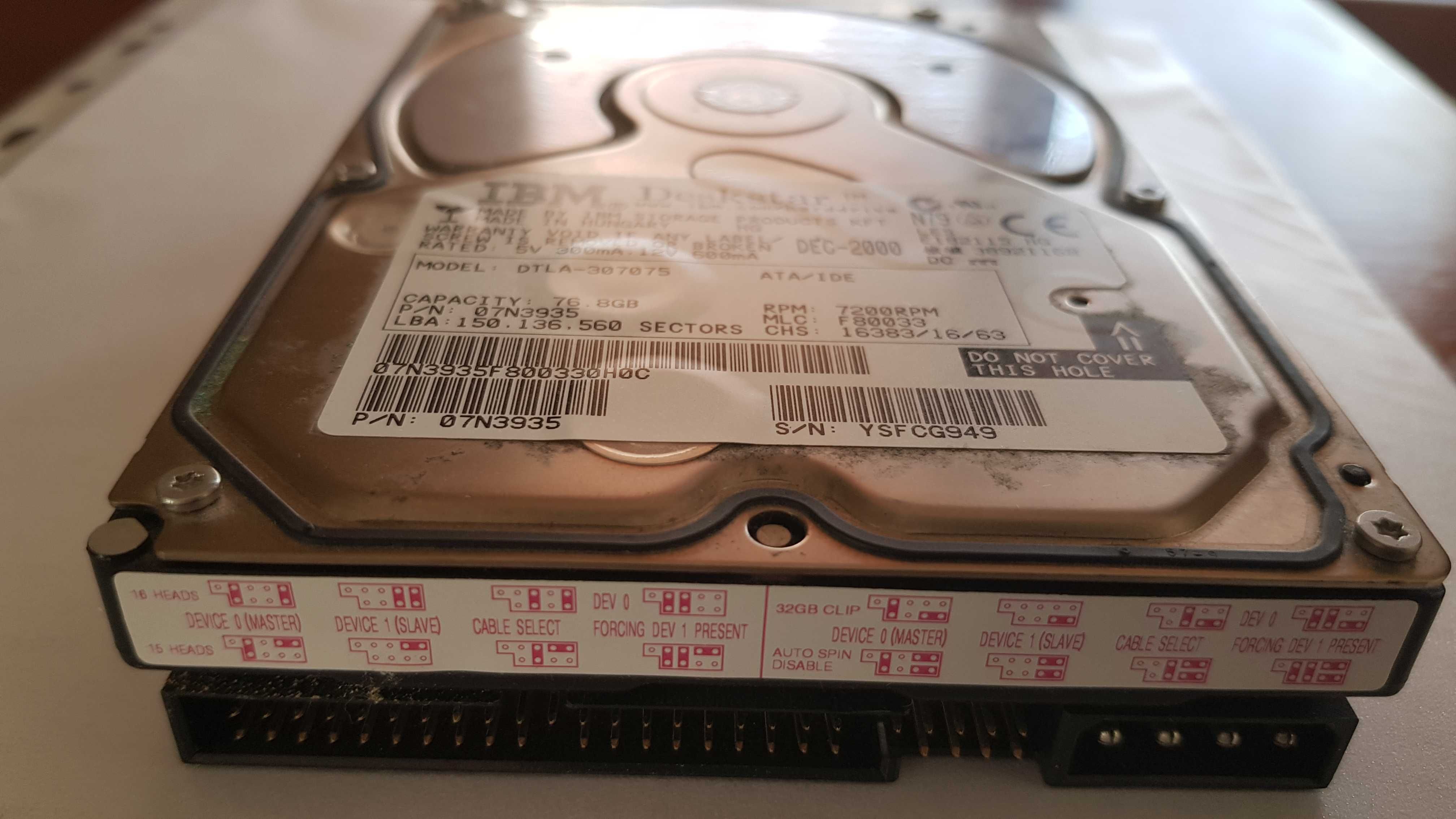 DYSK wewnętrzny HDD 3,5" IBM  76,8GB ATA/IDE