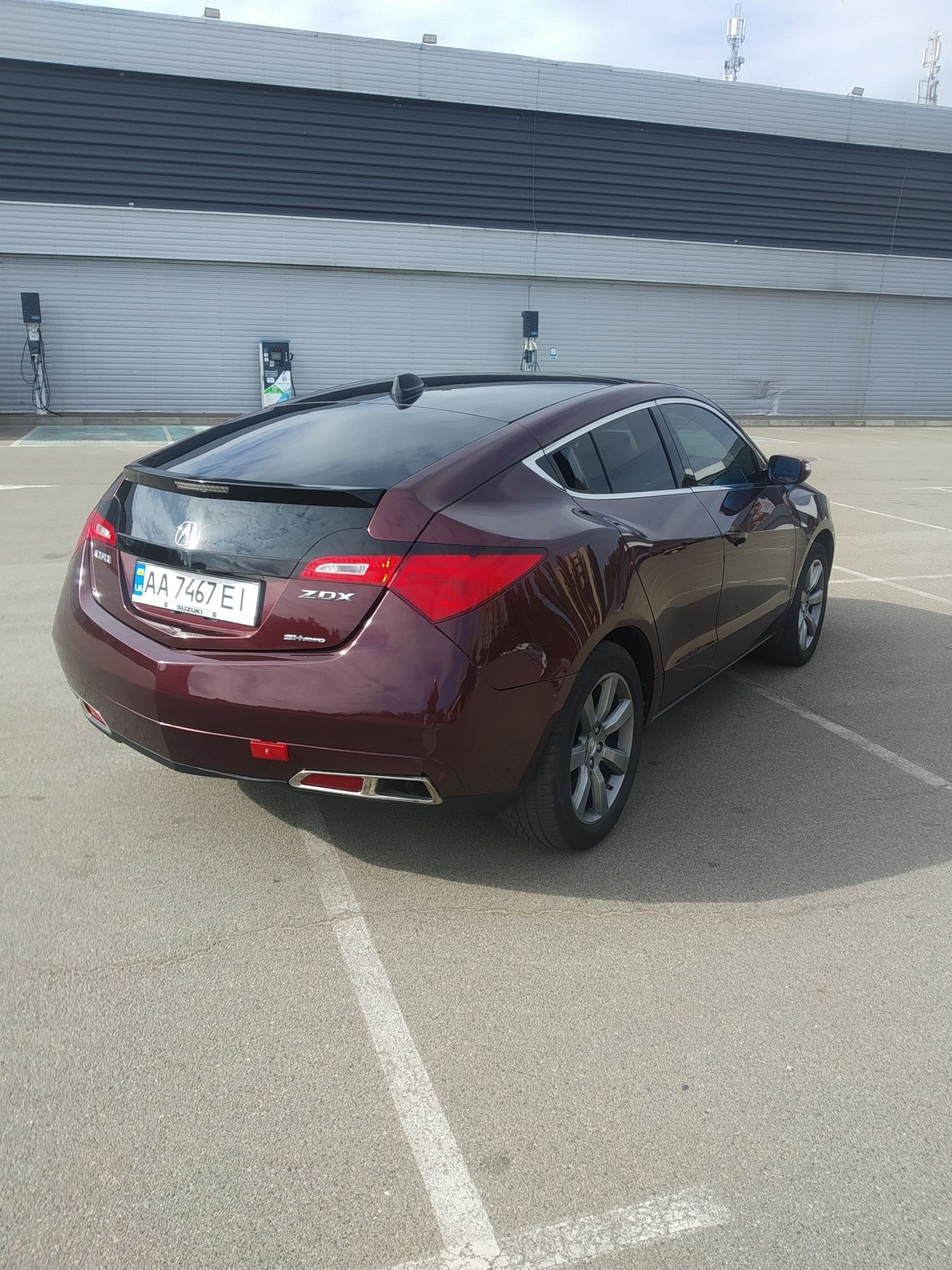 Акура ZDX 2010 року