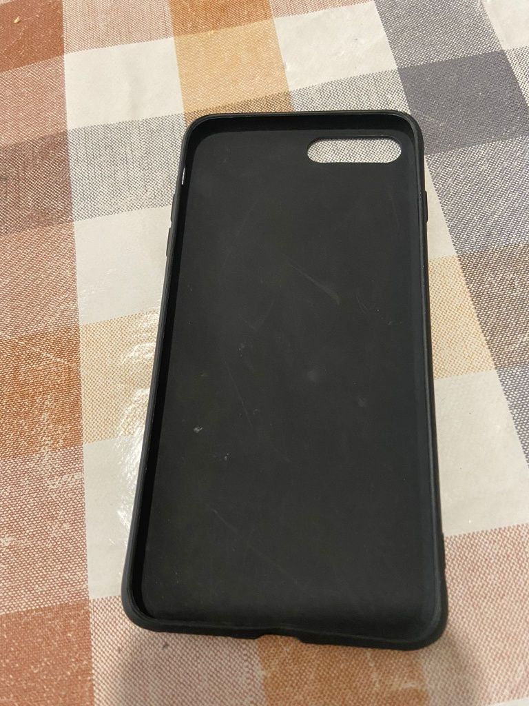 capa iPhone 7 Plus ou 8 Plus em cor preta
