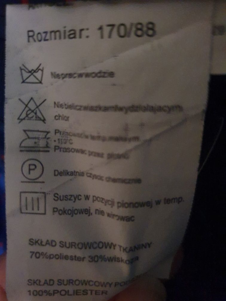 Garnitur granatowy
