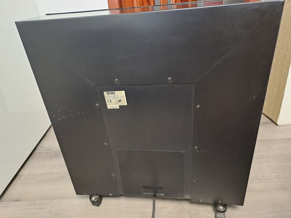 Камин _ обогреватель 61 на 68 размер