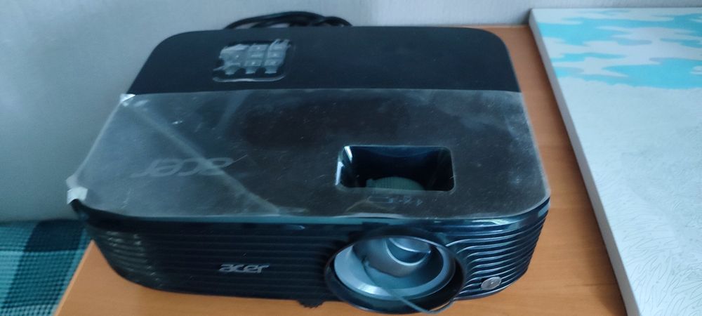 Продам проектор .