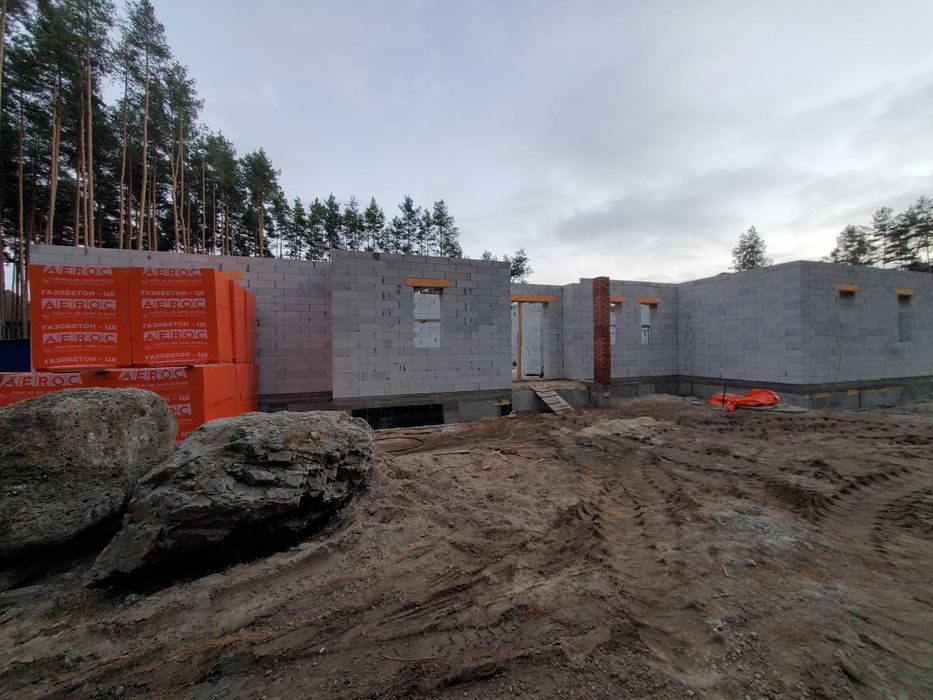 Будівництво будинків | Фундаменти | Газоблок | Дахи | Власна опалубка