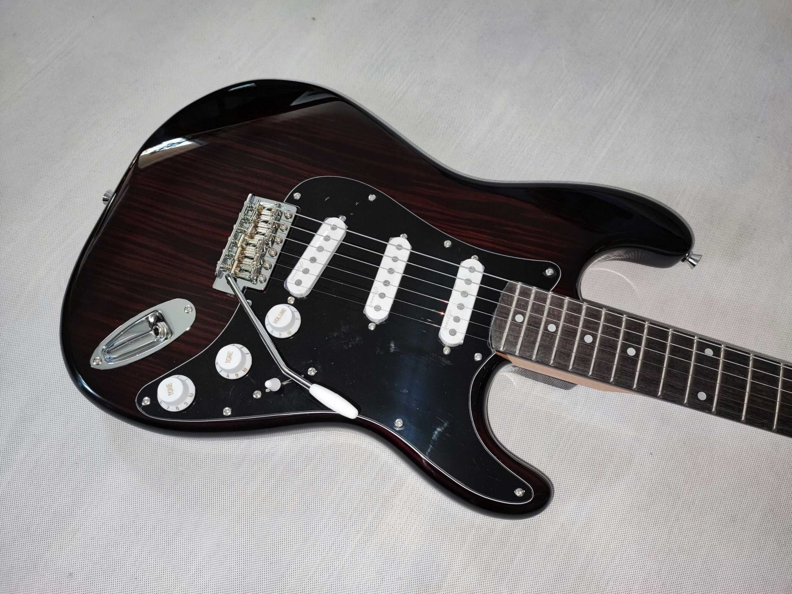 Harley Benton ST-70RW STRATOCASTER - nowa gitara ustawiona