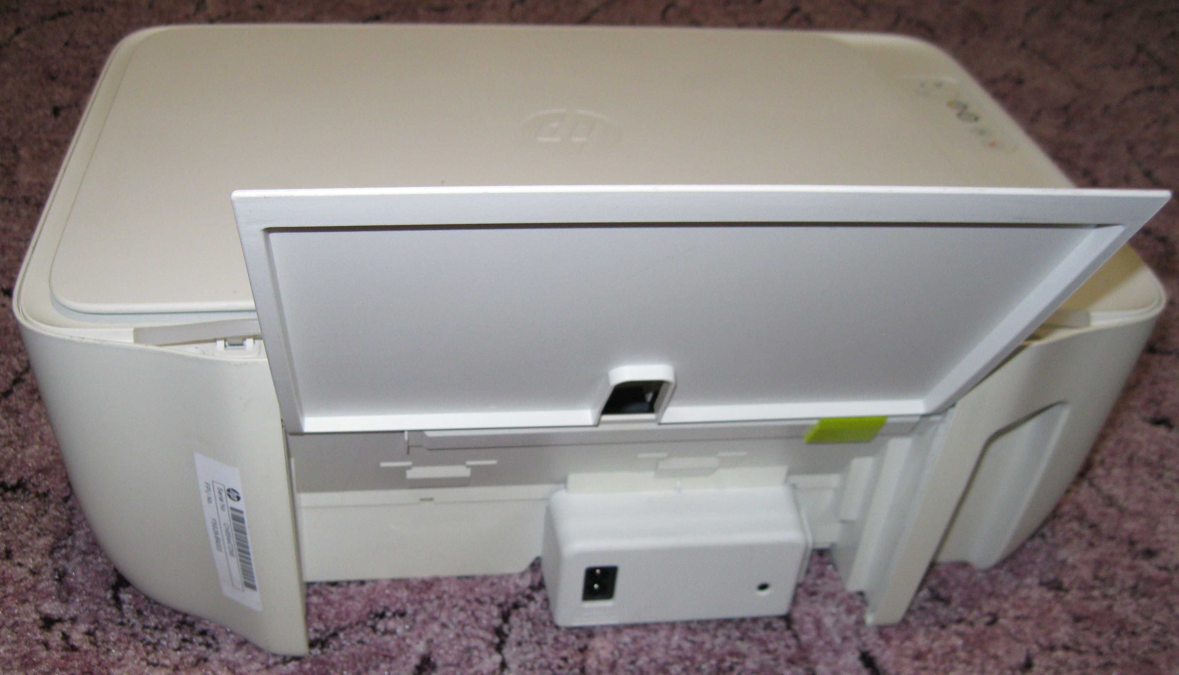 Принтер HP DeskJet 2130