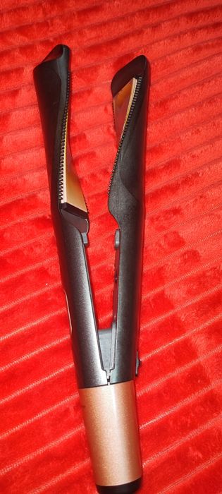 Prancha Alisadora ondulada Marca Jocca (230c)