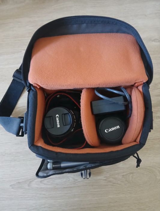 Canon 550D + lente 18-55mm + lente 28mm