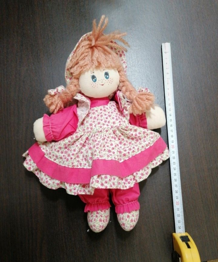 Boneca em chita, artesanal