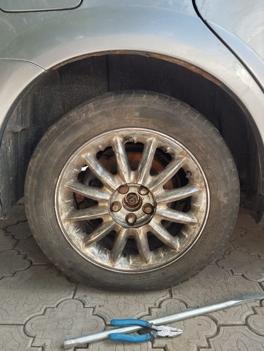 Диск  крайслер себрінг  5*100* r16