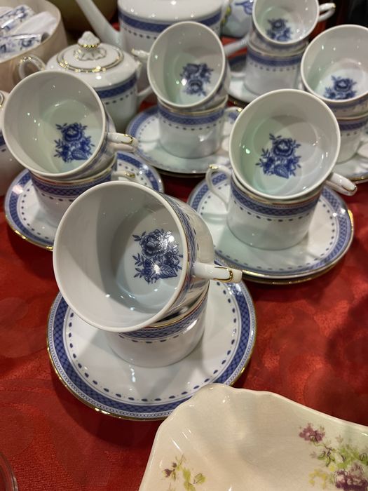 Conjunto completo de cha cozinha velha