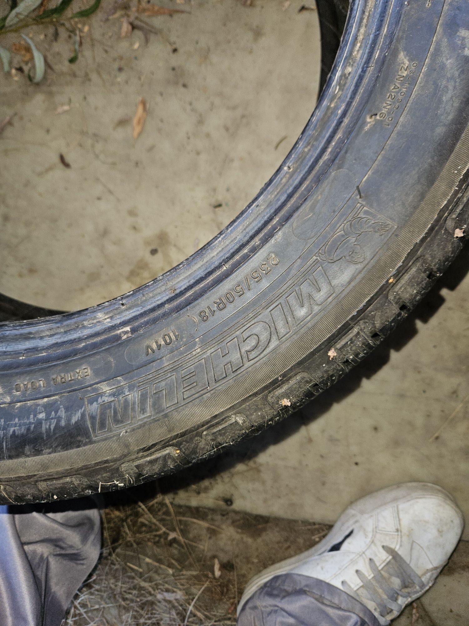 Sprzedam opony zimowe Michelin  235/50R18