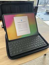 iPad Pro 12.9” 256GB 4 Geraçao 2020 + Smart Keyboard + Bolsa Smatree