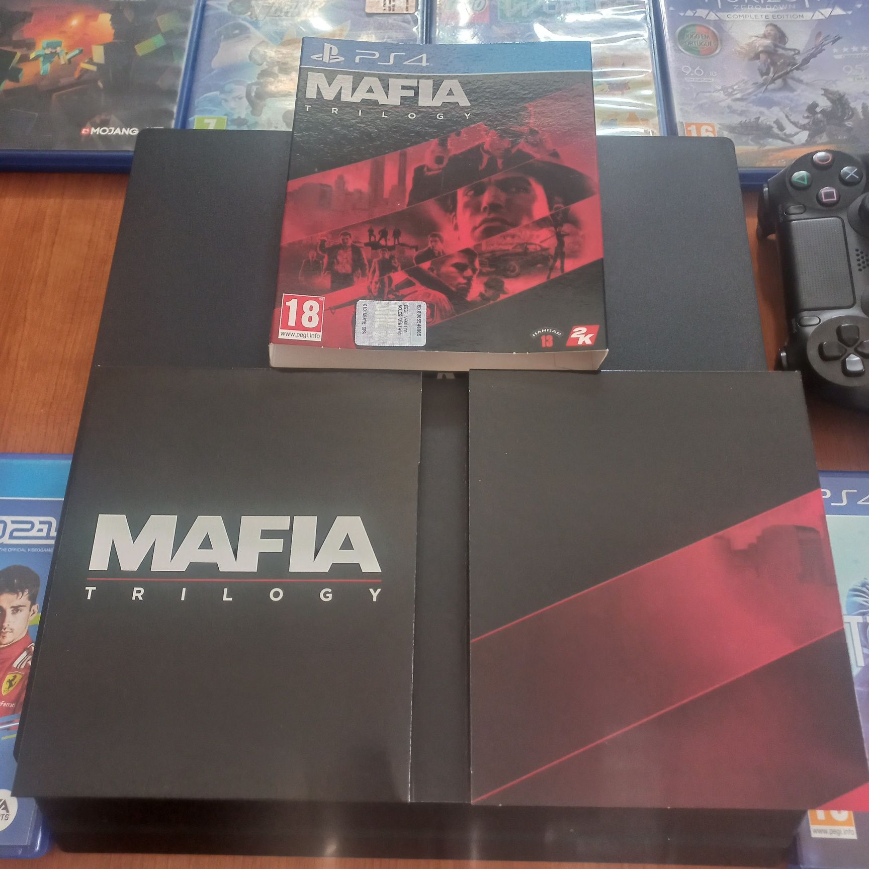 PS4 Pro 1Tb + 23 Jogos