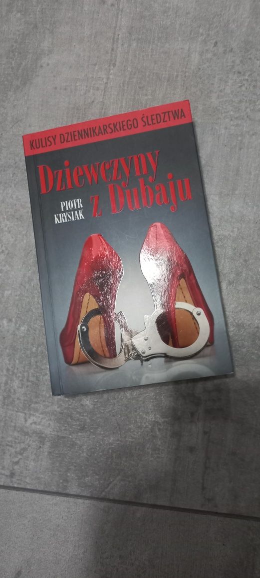Piotr Krysiak Dziewczyny z Dubaju