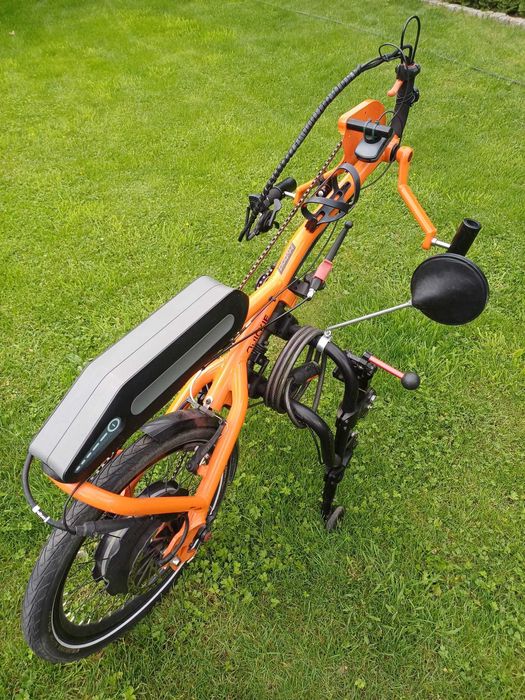 Przystawka QUICKIE Attitude Hybrid Sunrise Medical + wózek QUICKIE