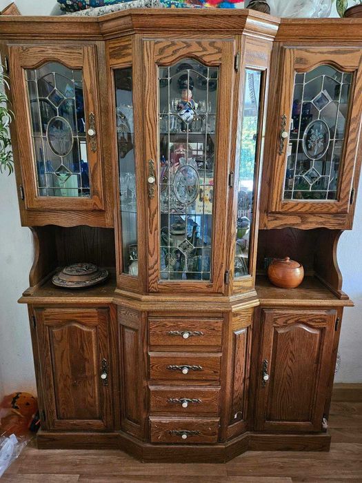 дубова столова вітрина углова вітрина стіл 4 стільця